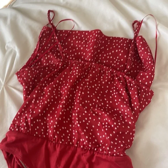 Red and white polka dot cowl neck bodysuit - Picture 4 of 4